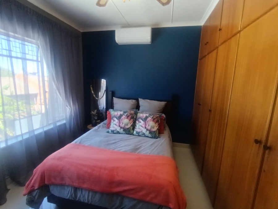 4 Bedroom Property for Sale in Hillcrest Northern Cape